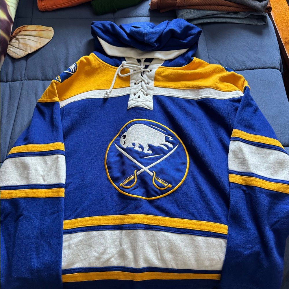 47 Buffalo Sabres Hockey Sweatshirt